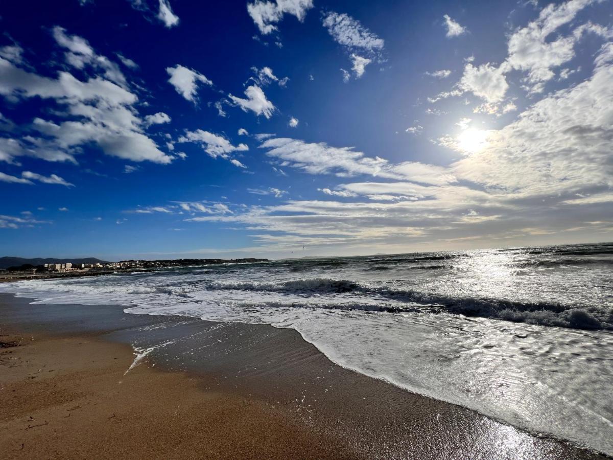 Domaine De La Coudouliere, Vue Mer, Plage, Piscine Et Parc 식스포즈레스플라지스 외부 사진